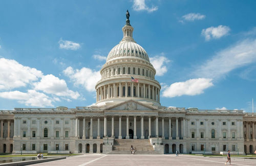 Dernières nouvelles de l'entreprise L'augmentation des tarifs d'importation des plaquettes solaires ne contribuera pas à augmenter la capacité des États-Unis