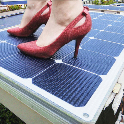 Un bon prix. Panneau solaire semi-flexible ETFE 115W pour bateaux marins et yachts en ligne