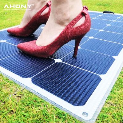 Un bon prix. Panneaux solaires marins de 115w en ligne