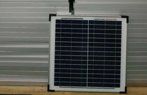 Un bon prix. Panneau photovoltaïque de petite taille sur mesure 6V 9V 12V 18V 5W 10W 15w 20w en ligne