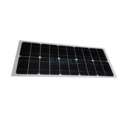 Un bon prix. Panneau solaire monocristallin Panneau solaire en verre 30W 35w Sortie d'alimentation pour le projet de système intelligent Station de recharge mobile en ligne